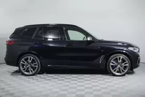 BMW  3
