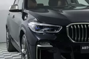 BMW  6