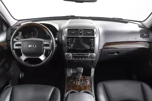 Kia  10
