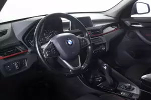 BMW  10