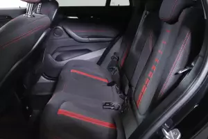 BMW  11