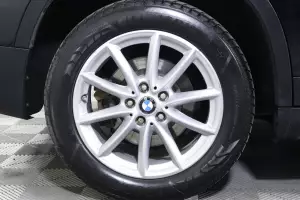 BMW  6