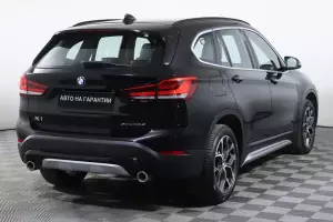 BMW  4