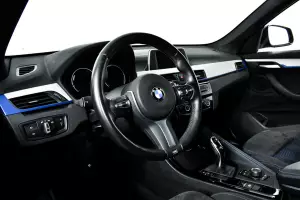 BMW  10