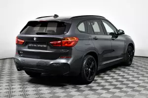 BMW  4