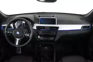 BMW  11