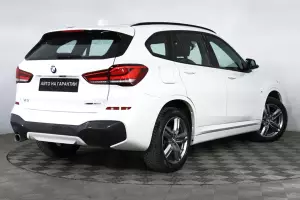 BMW  3
