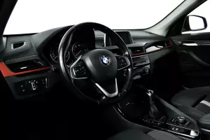 BMW  10