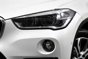 BMW  6