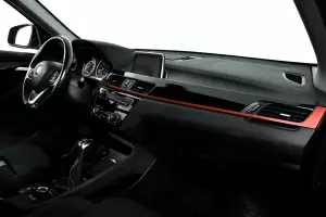BMW  9