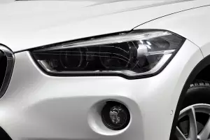 BMW  6