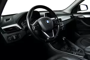 BMW  9