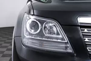 Kia  9