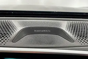BMW  1