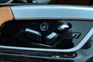 BMW  5
