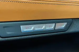 BMW  4