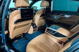 BMW  2