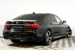 BMW  22
