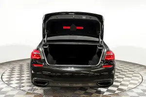 BMW  19
