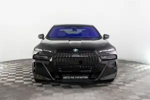 BMW  25