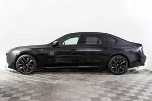 BMW  23