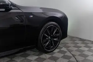 BMW  20