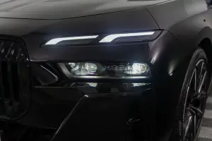 BMW  19