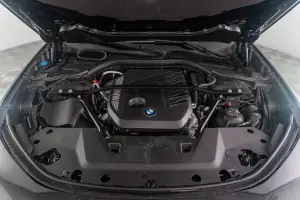 BMW  18