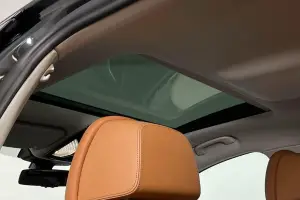 BMW  4