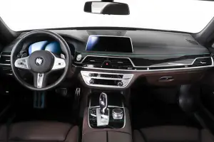 BMW  10