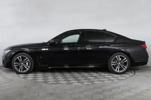 BMW  4