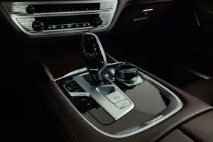 BMW  10