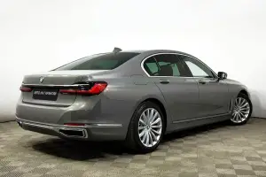 BMW  3