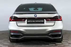 BMW  5
