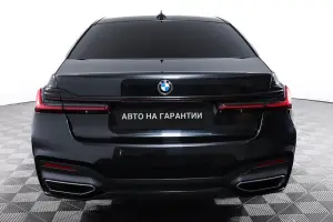BMW  5