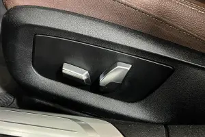 BMW  10