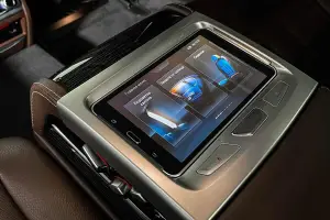 BMW  6