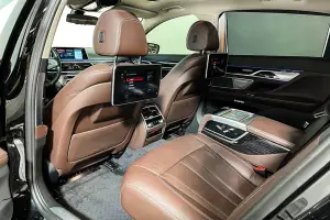 BMW  2