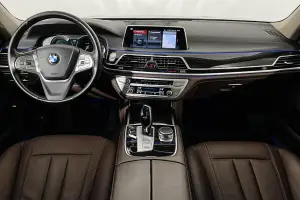 BMW  16