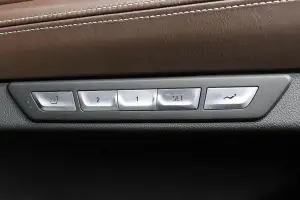 BMW  8