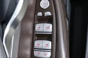 BMW  4
