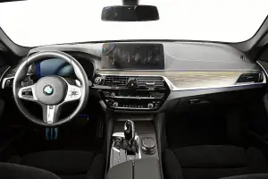 BMW  1