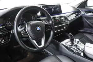 BMW  10