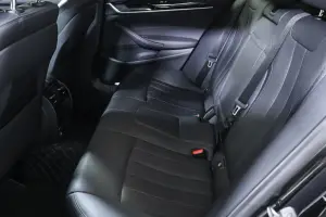 BMW  11