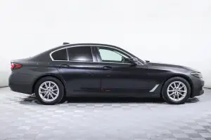 BMW  3
