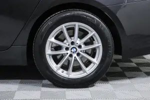 BMW  6