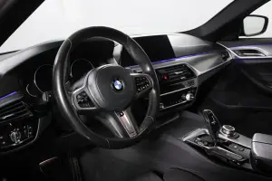 BMW  10