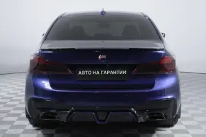 BMW  5