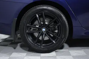 BMW  7