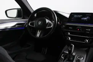 BMW  9